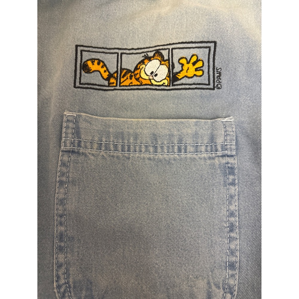 Cat Garfield Embroidered Distressed Denim Shirt Light Wash Mens Medium